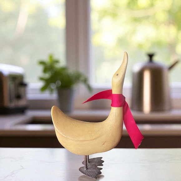 VTG Wood Duck Figurine Metal Feet 7.5" Tall Rustic Cottagecore Cabin Décor - Picture 1 of 5